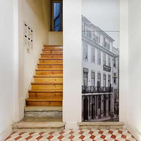 Alfama Sophisticate Flat With Balconies 2Bedrs 2Baths & Ac In 19Th Century Building Historic Center Leilighet Lisboa Eksteriør bilde