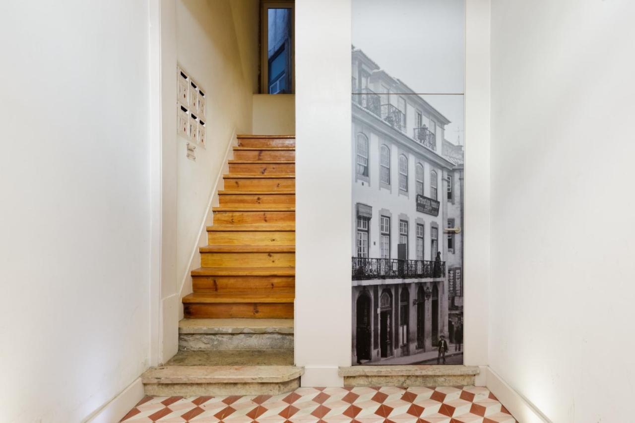 Alfama Sophisticate Flat With Balconies 2Bedrs 2Baths & Ac In 19Th Century Building Historic Center Leilighet Lisboa Eksteriør bilde